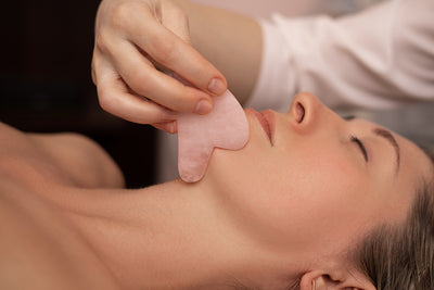 Facial massage for Lymph Drainage